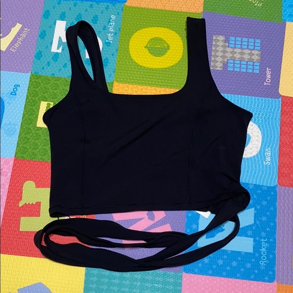 lululemon athletica Tops - Lululemon Cropped Tank Top